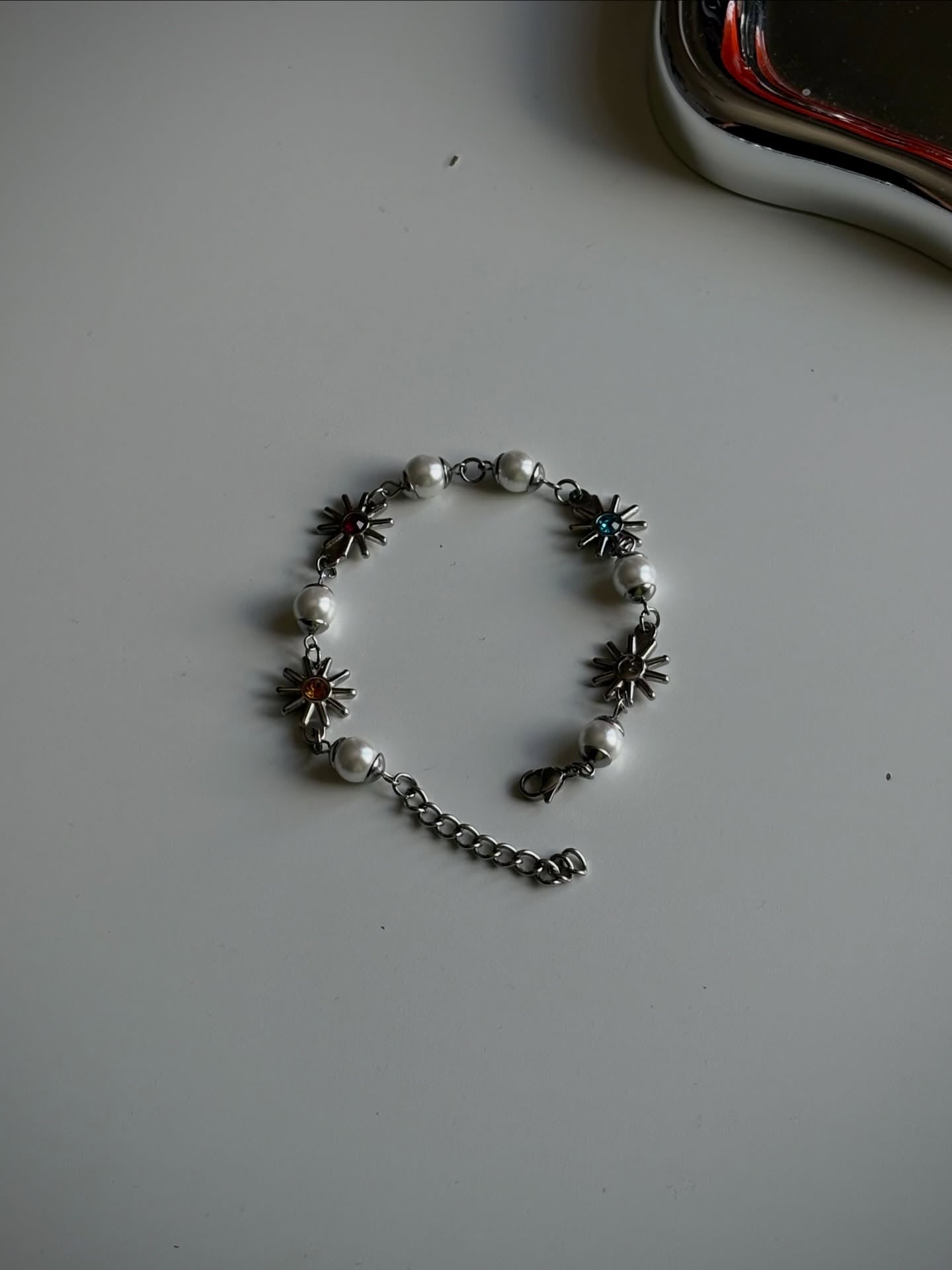 Daisy Sun bracelet.