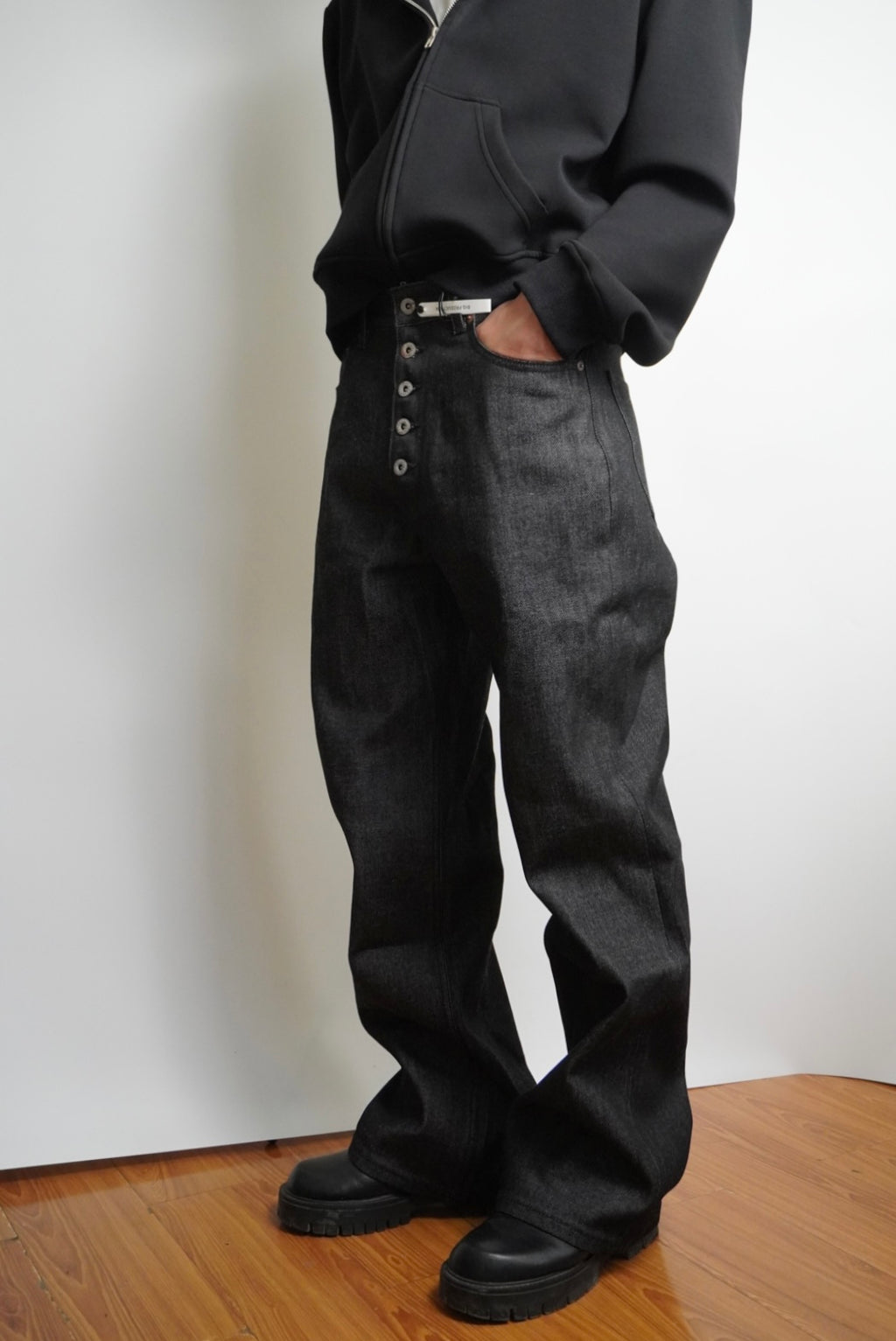 ButtonUp Raw Dark Jeans