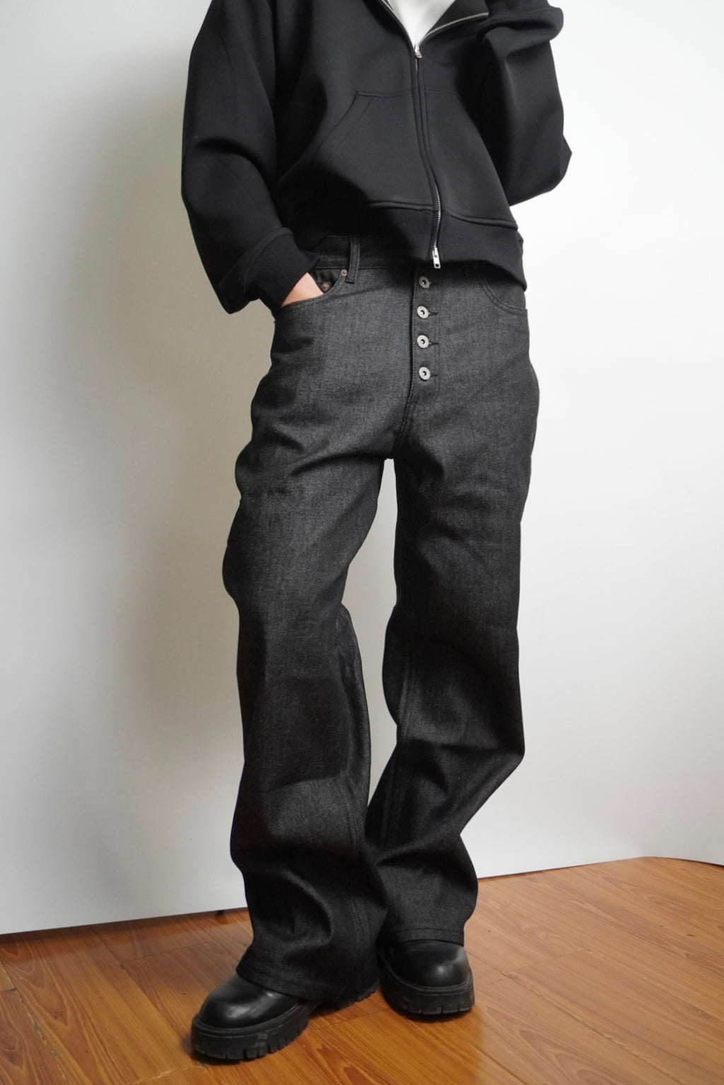 ButtonUp Raw Dark Jeans