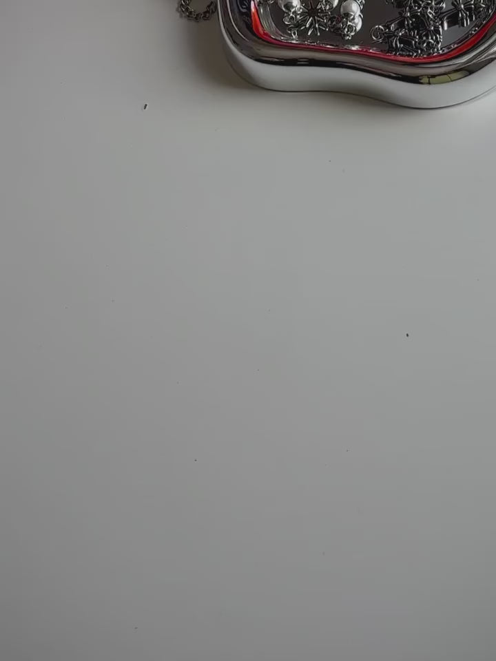 Noir Spark bracelet.